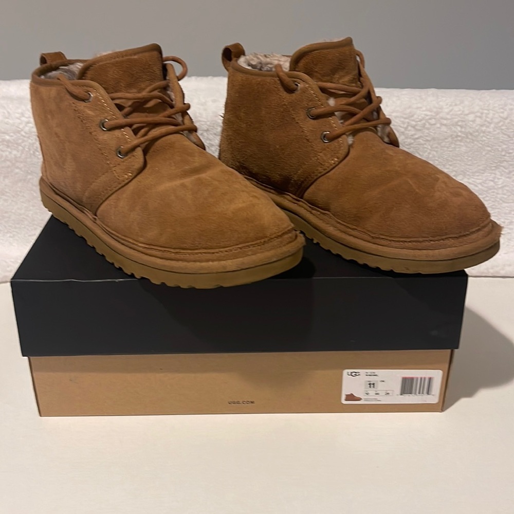 Ugg ~ Neumel Chukka Boot